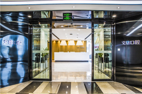 1506734313508630.jpg 065A1256f.jpg