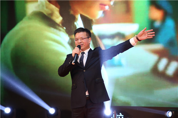 1518403424925292.jpg 1N9A3730.jpg